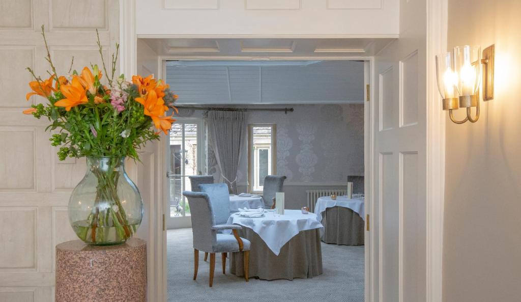 Lords Of The Manor Wellness Hotel Upper Slaughter Dinning