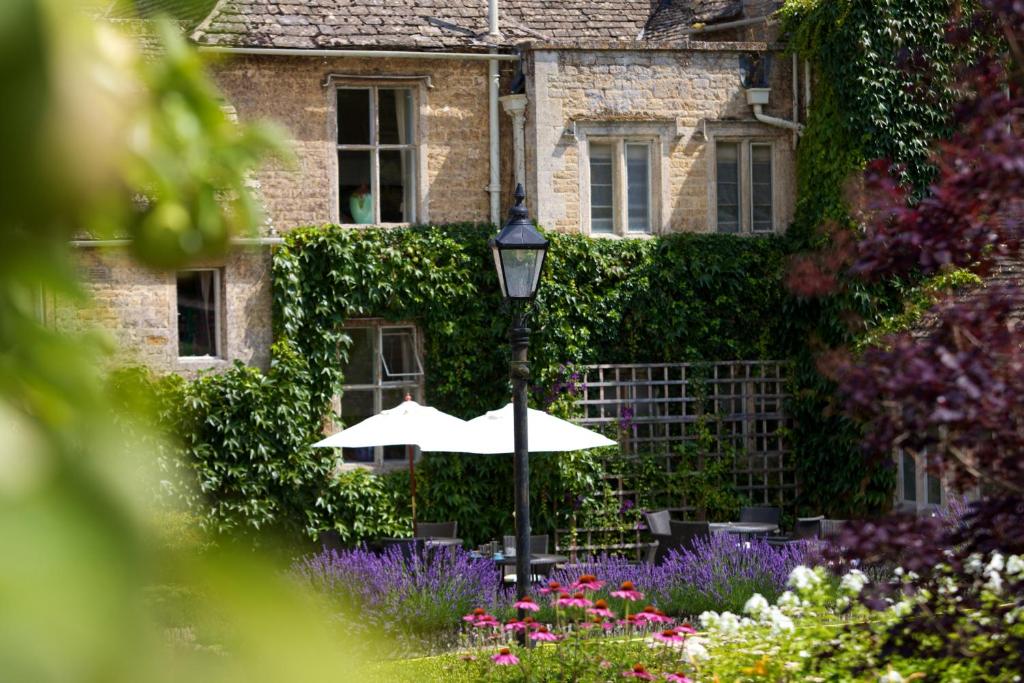 Lords Of The Manor Wellness Hotel Upper Slaughter Garden