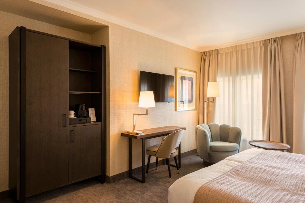 dukes-arches-brugge-adults-only-wellness-hotels-belgium-3 Dukes' Arches Brugge Adults only Wellness TV