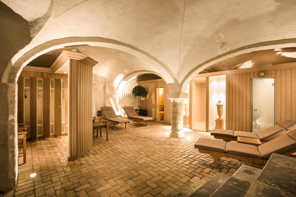Dukes' Arches Brugge Adults only Wellness Massage
