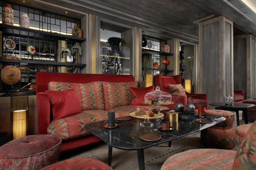 Hotel Le K2 Chogori Wellness France Lobby