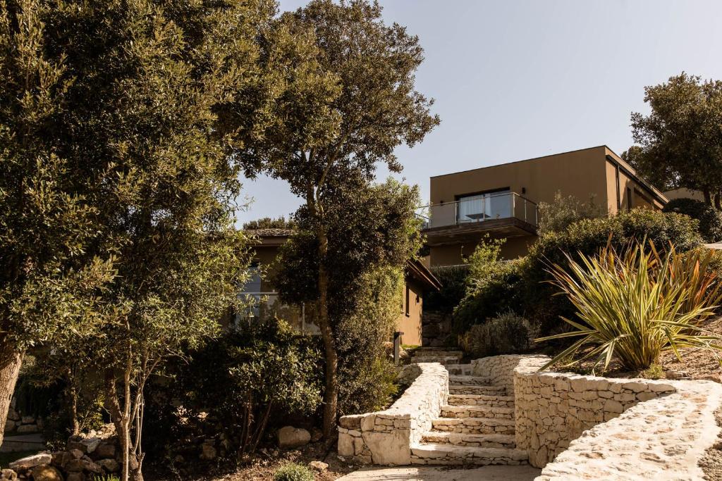 Hôtel Version Maquis Santa Manza Wellness Building