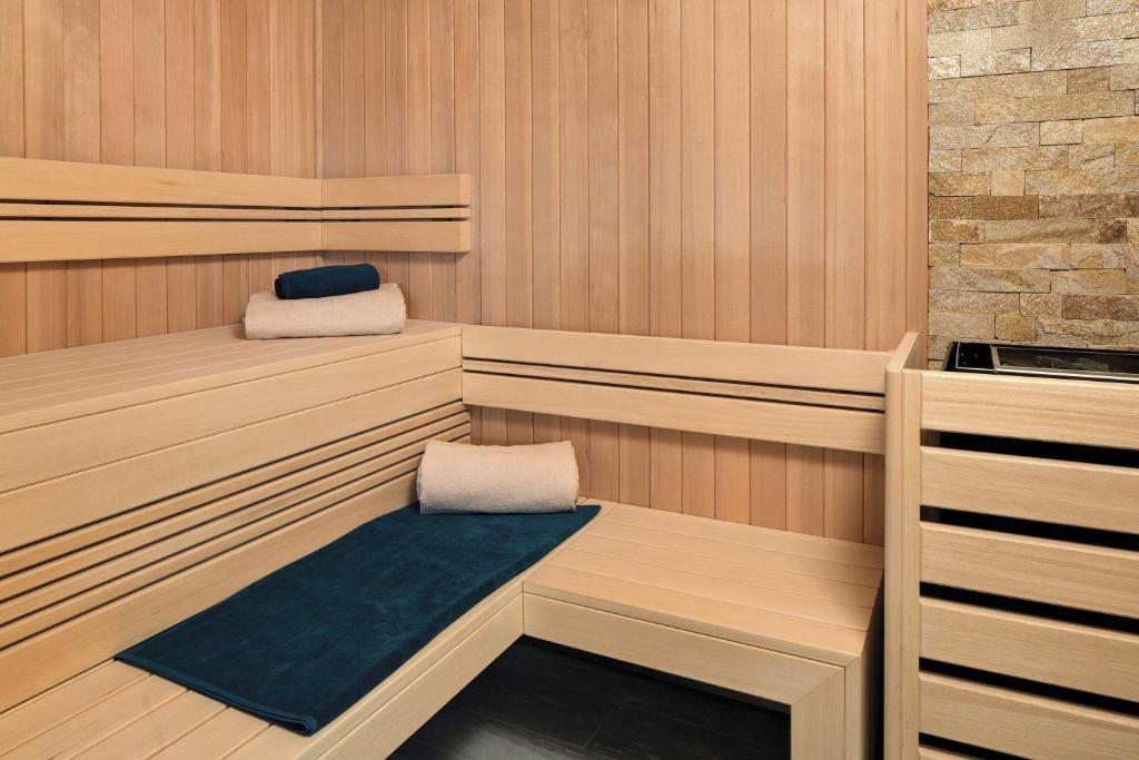 La Demeure Montaigne Wellness Hotel France Spa