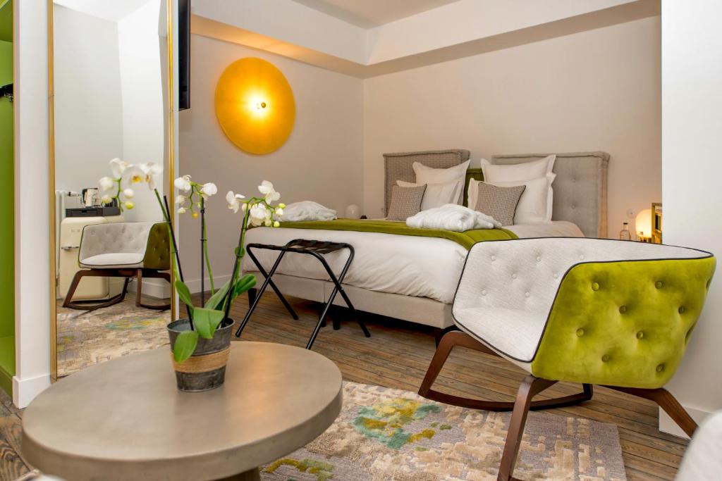 Les Jardins de Coppélia Wellness Hotel France Room
